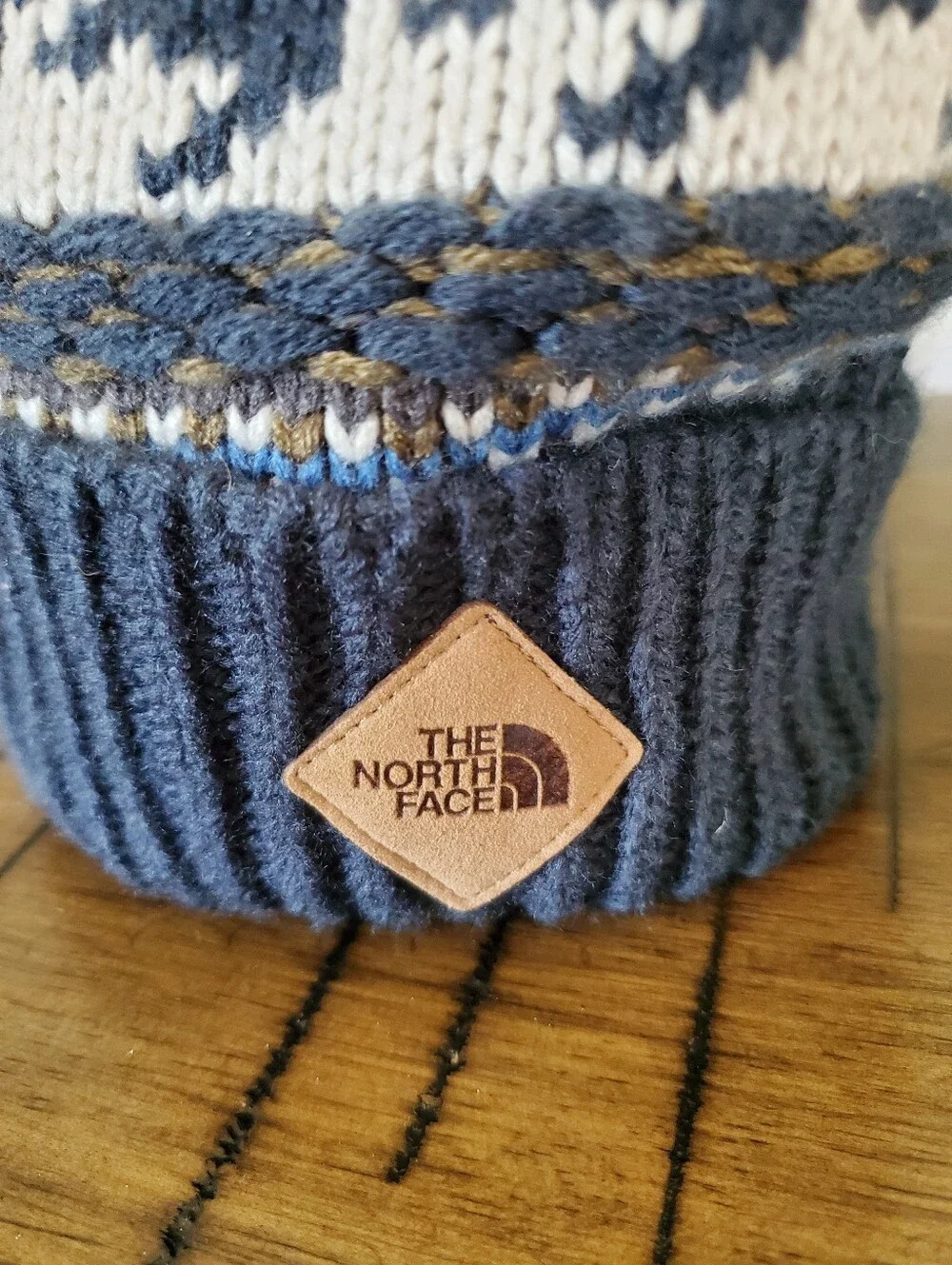 The North Face Fair Isle Knit Beanie Hat Blue Pom Pom Unisex